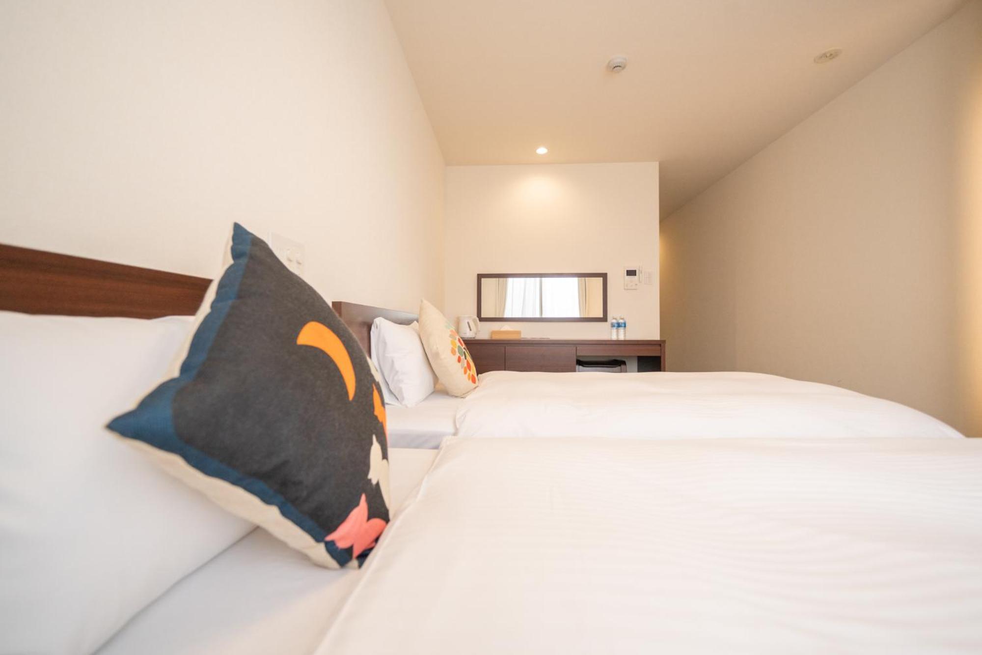 Home Inn Kujo Kawaramachi Kyoto Exterior foto